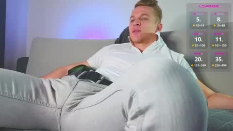 Snapshot of night_wwwolf chatting on 11, 10, 2025 Jameson online show from 11, 10, 2025