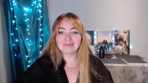 nightlaura online show from 29, 12, 2024