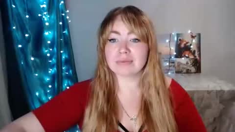nightlaura online show from 10, 1, 2025
