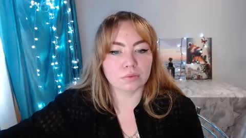 nightlaura online show from 14, 1, 2025