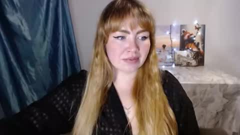 nightlaura online show from 17, 1, 2025