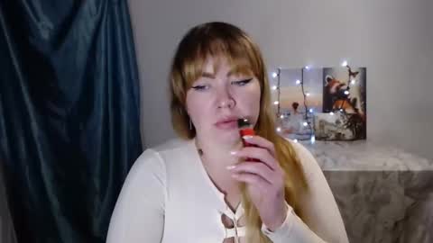 nightlaura online show from 18, 1, 2025