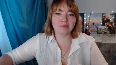 nightlaura online show from 4, 2, 2025