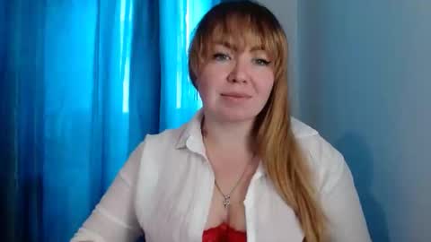 nightlaura online show from 6, 2, 2025