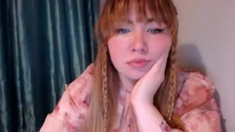 nightlaura online show from 9, 2, 2025