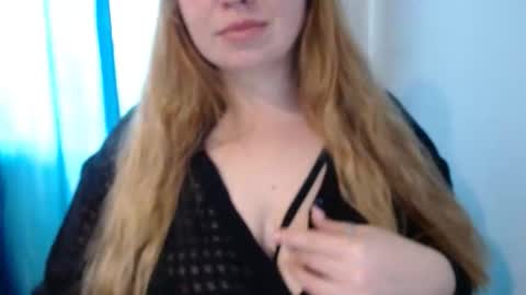 nightlaura online show from 7, 3, 2025