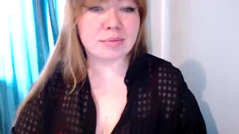 nightlaura online show from 12, 3, 2025