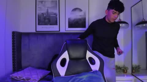 Snapshot of niick_twink chatting on 5, 11, 2025 niick_twink online show from 5, 11, 2025