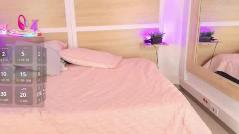 Snapshot of niickypurple chatting on 19, 10, 2025 Call me Nicky online show from 19, 10, 2025