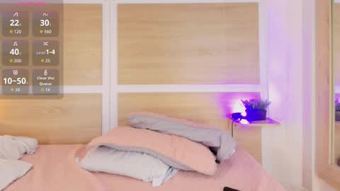 Snapshot of niickypurple chatting on 23, 10, 2025 Call me Nicky online show from 23, 10, 2025