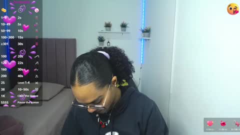          online show from 18, 12, 2024