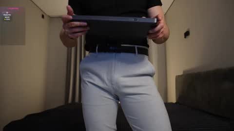 Nik online show from 24, 2, 2026