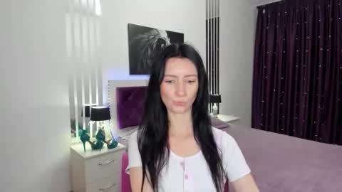 Snapshot of nikalewis chatting on 16, 11, 2025 NikaLewis online show from 16, 11, 2025