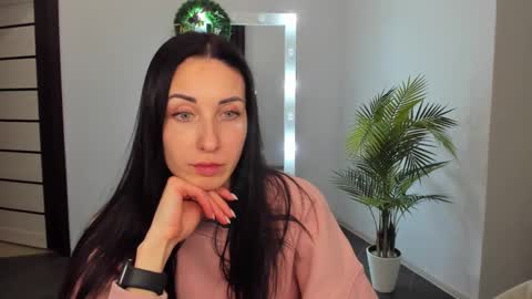 Snapshot of nikamiles chatting on 10, 12, 2024 Nika online show from 10, 12, 2024