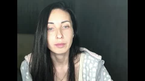 Snapshot of nikamiles chatting on 18, 10, 2025 Nika online show from 18, 10, 2025