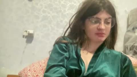 Snapshot of nikaxzimax chatting on 28, 10, 2025 NikaXZimax online show from 28, 10, 2025