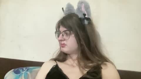 Snapshot of nikaxzimax chatting on 4, 11, 2025 NikaXZimax online show from 4, 11, 2025