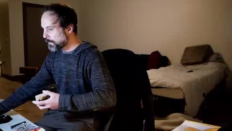 Nike Jude online show from 27, 11, 2025