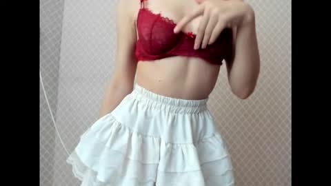 Snapshot of nikiololli666 chatting on 19, 10, 2025 nikiololli666 online show from 19, 10, 2025