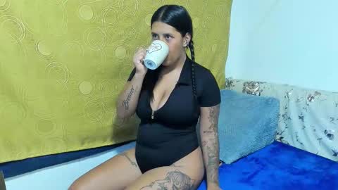 Snapshot of nikitaa20 chatting on 24, 10, 2025 nikita online show from 24, 10, 2025