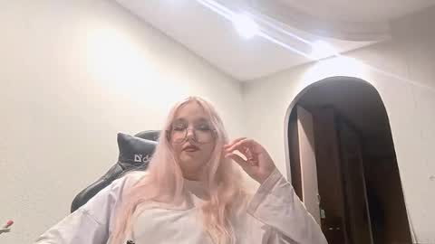 Trax online show from 12, 11, 2025