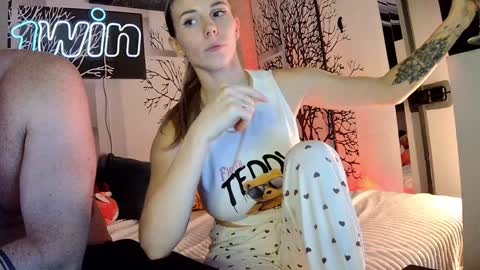 nikki7377 online show from 3, 12, 2024