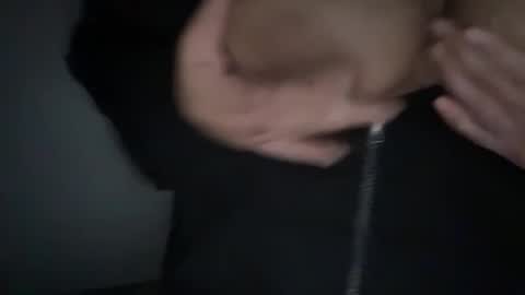 nikki_dd_ online show from 10, 1, 2026