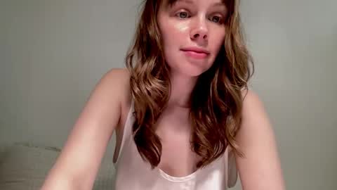 Snapshot of nikki_mi chatting on 10, 10, 2025 Nikki online show from 10, 10, 2025