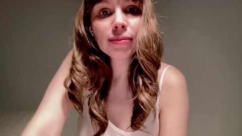 Snapshot of nikki_mi chatting on 24, 10, 2025 Nikki online show from 24, 10, 2025