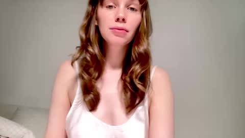 Snapshot of nikki_mi chatting on 2, 11, 2025 Nikki online show from 2, 11, 2025