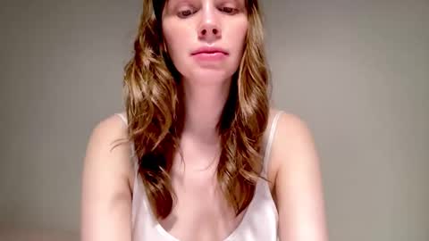 Snapshot of nikki_mi chatting on 9, 11, 2025 Nikki online show from 9, 11, 2025