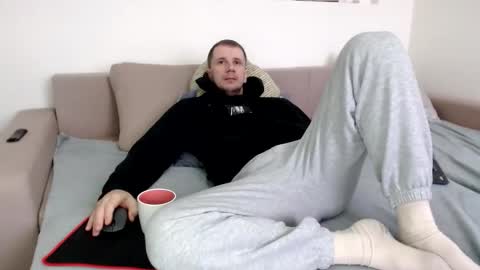 Snapshot of nikkiaadel chatting on 23, 10, 2025 Nick online show from 23, 10, 2025