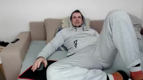 Snapshot of nikkiaadel chatting on 27, 10, 2025 Nick online show from 27, 10, 2025