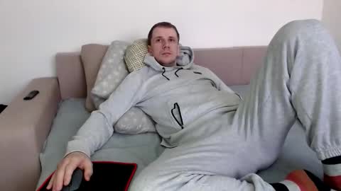 Snapshot of nikkiaadel chatting on 4, 11, 2025 Nick online show from 4, 11, 2025