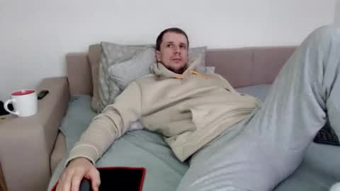 Snapshot of nikkiaadel chatting on 7, 11, 2025 Nick online show from 7, 11, 2025