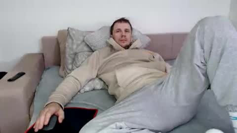 Snapshot of nikkiaadel chatting on 8, 11, 2025 Nick online show from 8, 11, 2025