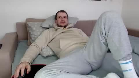 Snapshot of nikkiaadel chatting on 9, 11, 2025 Nick online show from 9, 11, 2025