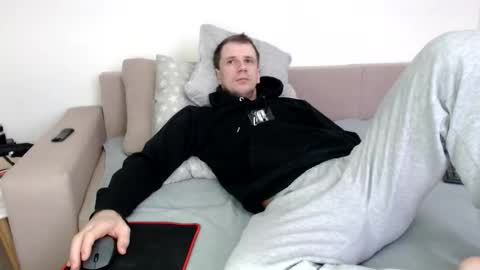 Snapshot of nikkiaadel chatting on 16, 11, 2025 Nick online show from 16, 11, 2025