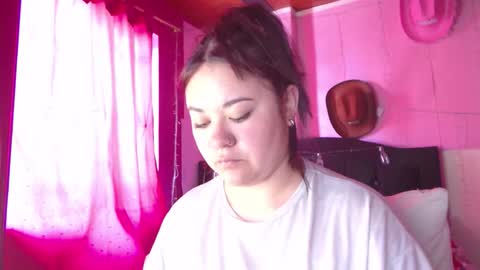 Snapshot of nikkirous_ chatting on 5, 2, 2026 Nikkirous online show from 5, 2, 2026