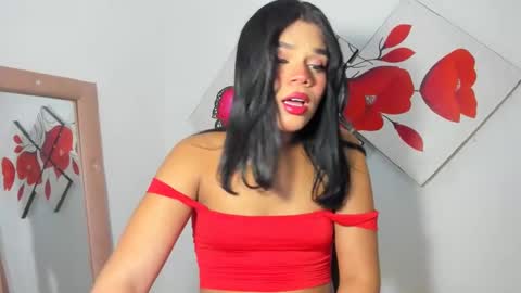 Snapshot of nikkitatsx chatting on 23, 12, 2024 Debora21Cm online show from 23, 12, 2024
