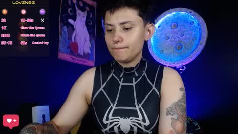 Nikky online show from 19, 12, 2025