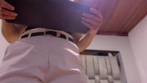     online show from 22, 11, 2025