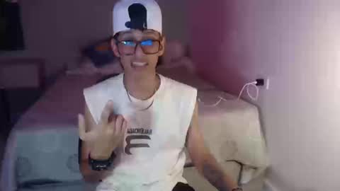 niklaus_wolf online show from 16, 9, 2025