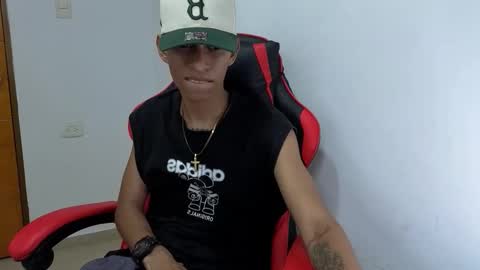 Snapshot of niklaus_wolf chatting on 12, 3, 2026 niklaus_wolf online show from 12, 3, 2026