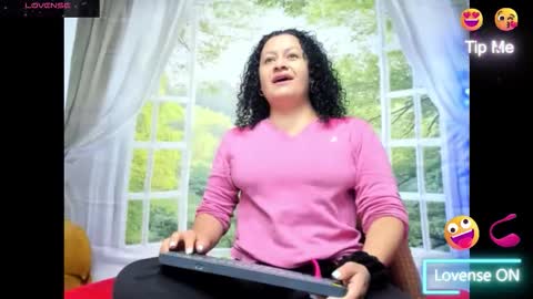 Snapshot of nikol32__ chatting on 10, 11, 2025 dayan online show from 10, 11, 2025