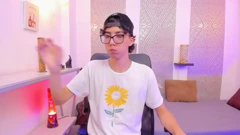    online show from 16, 10, 2025