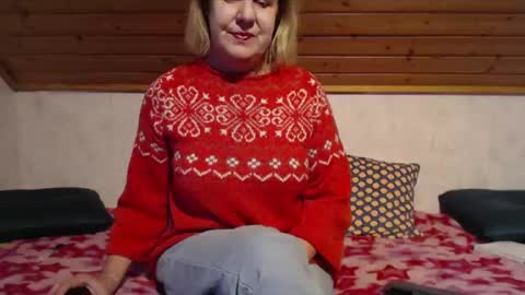 Nikole1 online show from 5, 1, 2025
