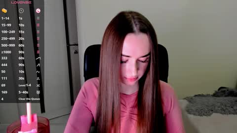 Snapshot of nikoll_s chatting on 24, 10, 2025 online show from 24, 10, 2025