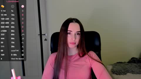 Snapshot of nikoll_s chatting on 27, 10, 2025 online show from 27, 10, 2025