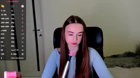 Snapshot of nikoll_s chatting on 9, 11, 2025 online show from 9, 11, 2025